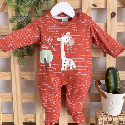 Macacão Trape Zape- Girafa come Folhas - Telha